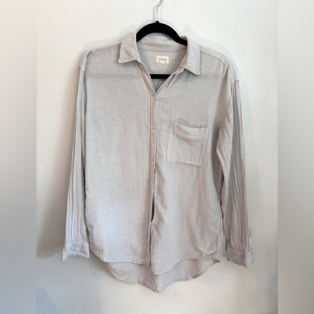 Aritzia Community Cotton Linen blend shirt